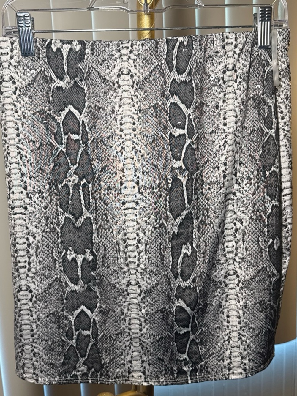 Snake Print Reptile Habitat Cover - Black & White